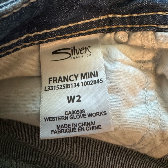 Women’s Silver Jeans Size 2 Denim Skirt - Picture 2 of 6